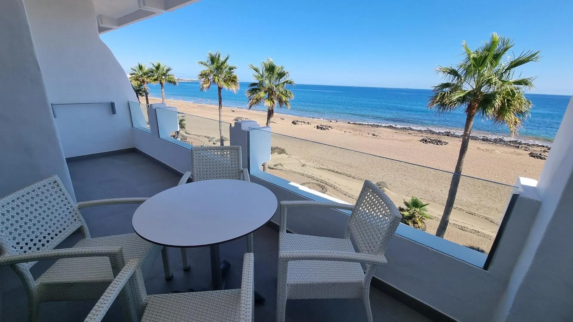 Costa Luz Beach Apartments contacts