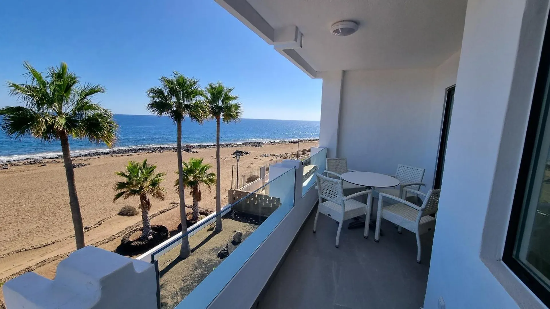 Costa Luz Beach Apartments Puerto del Carmen   Puerto del Carmen (Lanzarote)